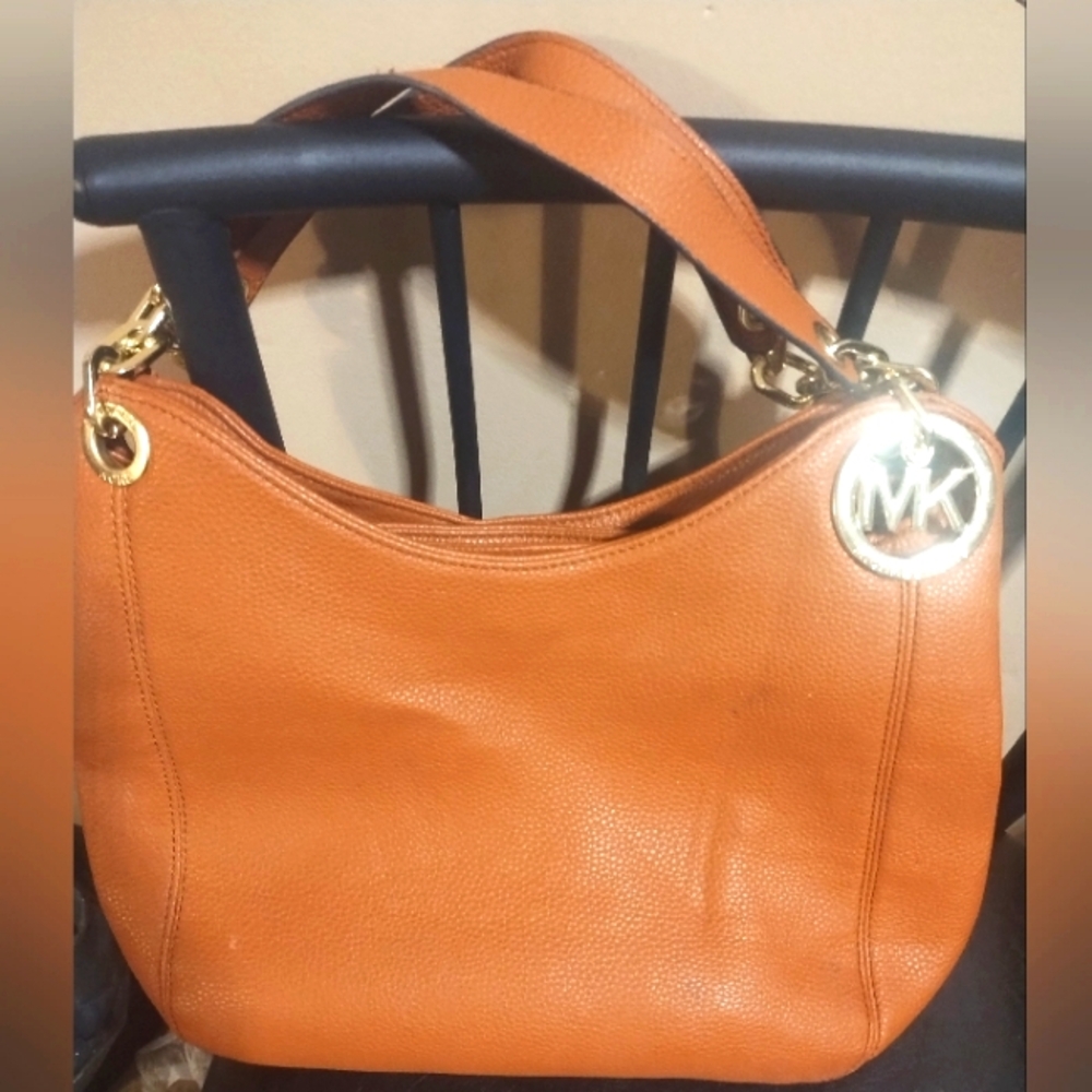 Michael Kors Leather Shoulder Bag